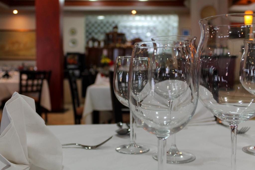 דורס Vila Verde Beach Hotel מראה חיצוני תמונה
