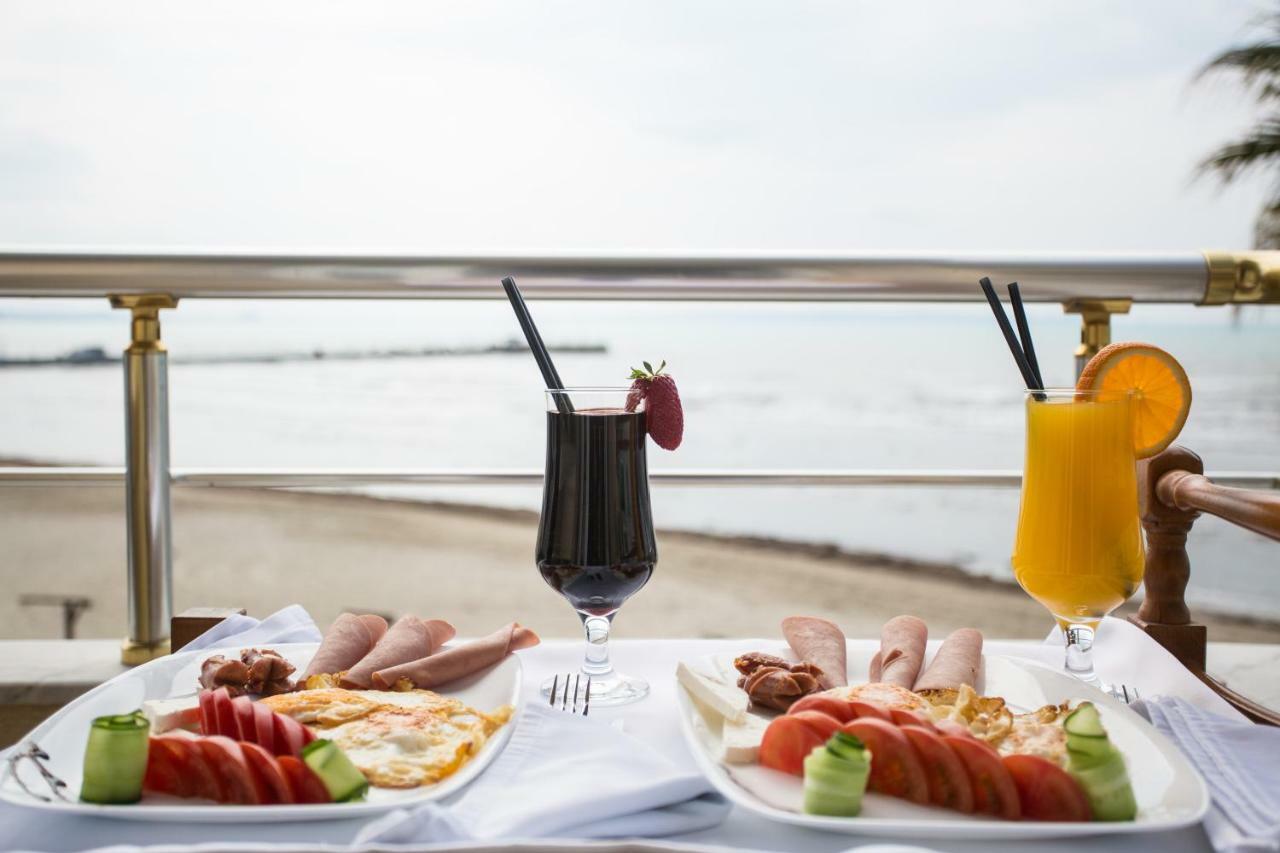 דורס Vila Verde Beach Hotel מראה חיצוני תמונה