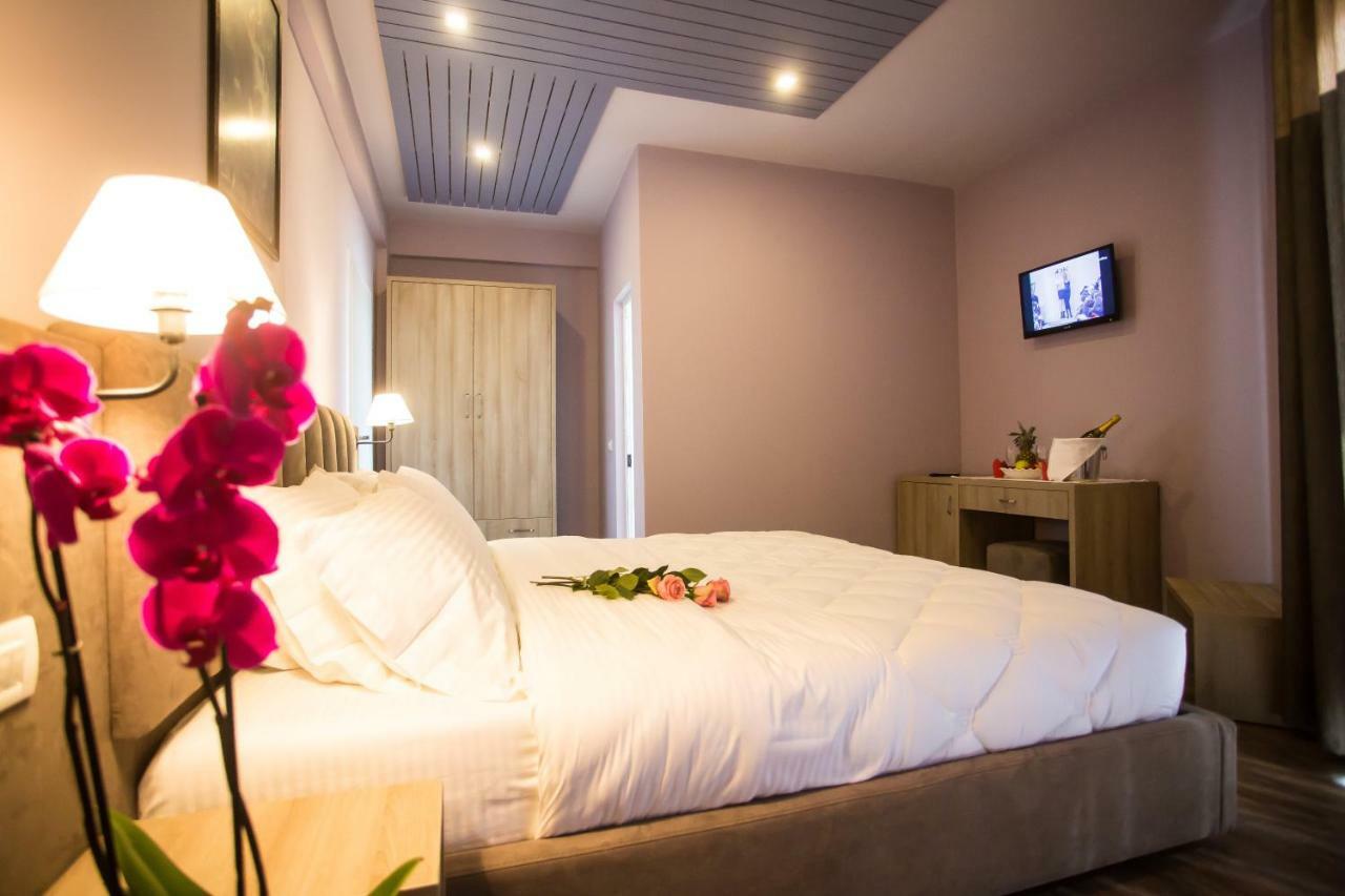 דורס Vila Verde Beach Hotel מראה חיצוני תמונה