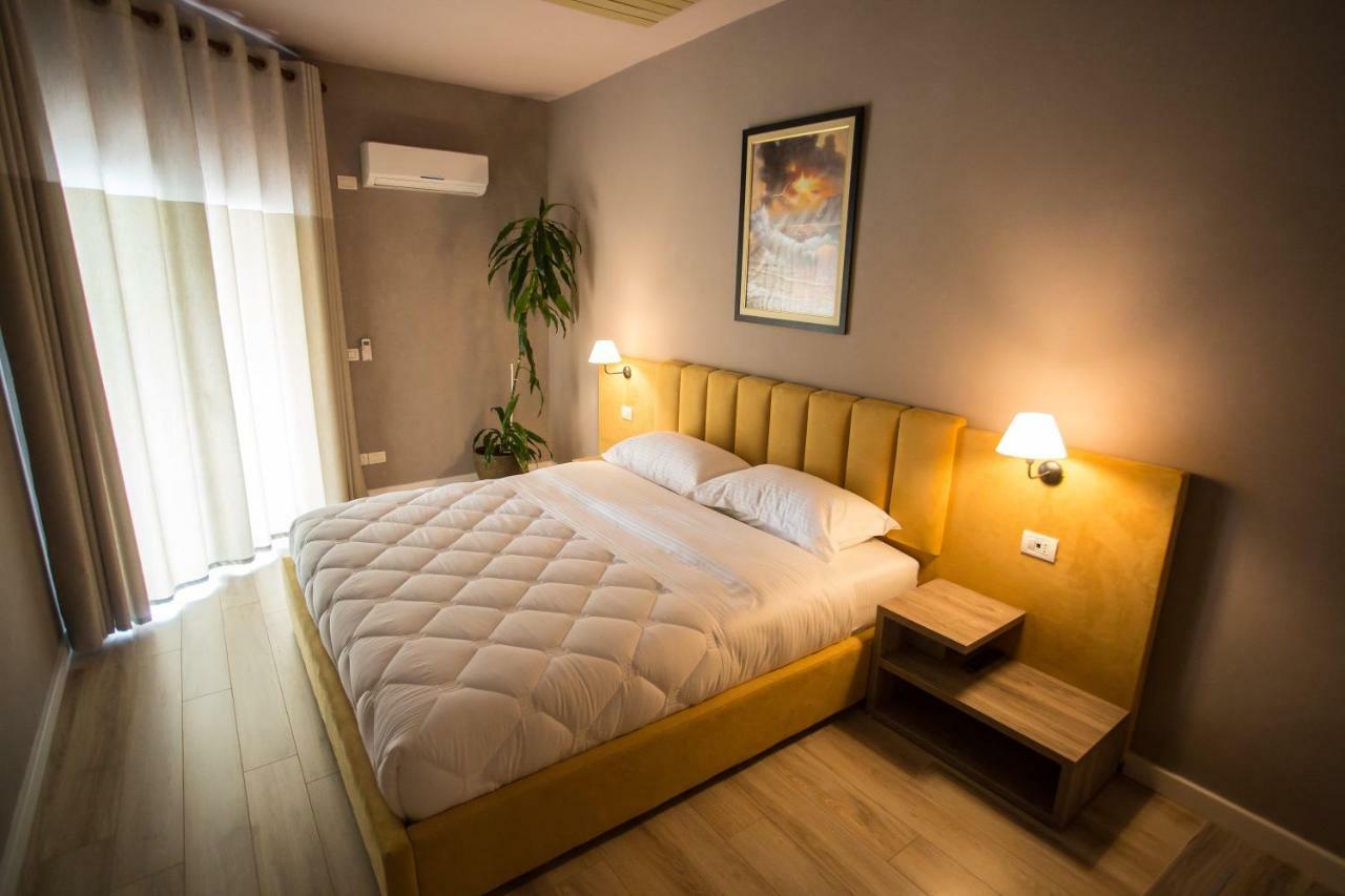 דורס Vila Verde Beach Hotel מראה חיצוני תמונה