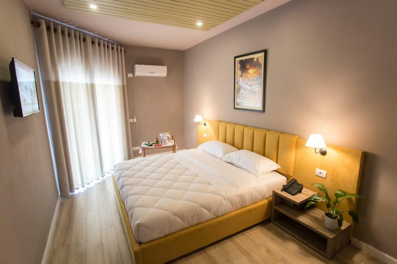 דורס Vila Verde Beach Hotel מראה חיצוני תמונה