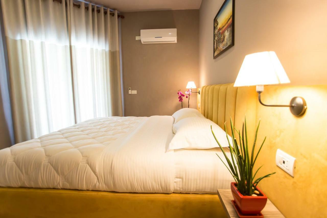 דורס Vila Verde Beach Hotel מראה חיצוני תמונה