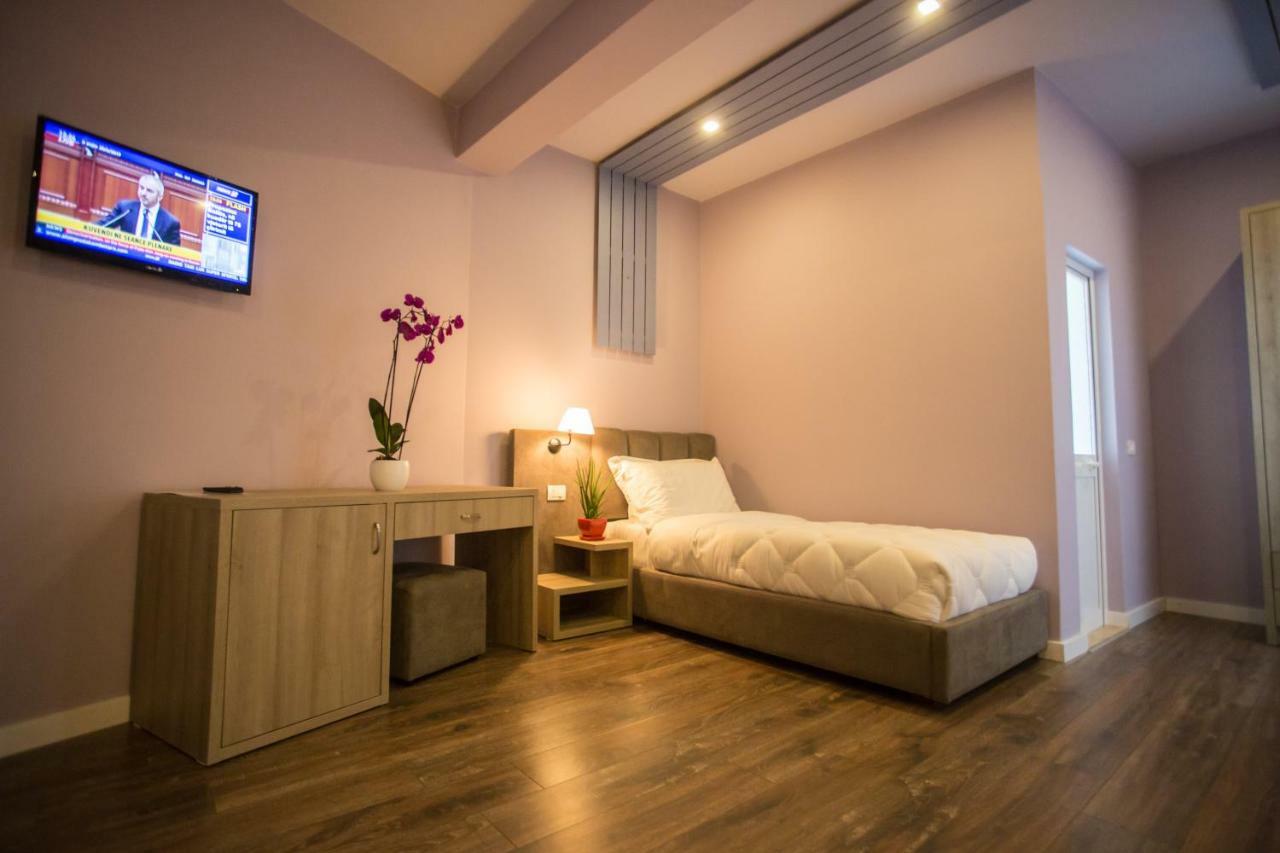 דורס Vila Verde Beach Hotel מראה חיצוני תמונה